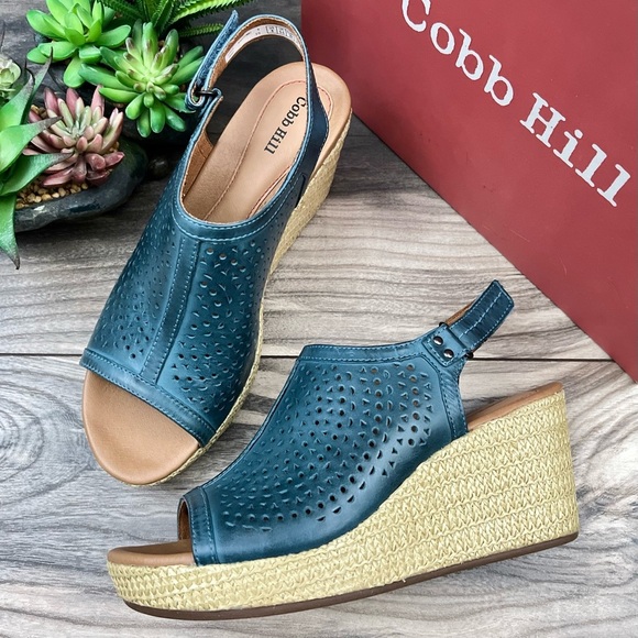 NIB Cobb Hill by Rockport 8W WIDE Erika Open Toe Slingback Wedge Sandal Blue - Picture 1 of 11